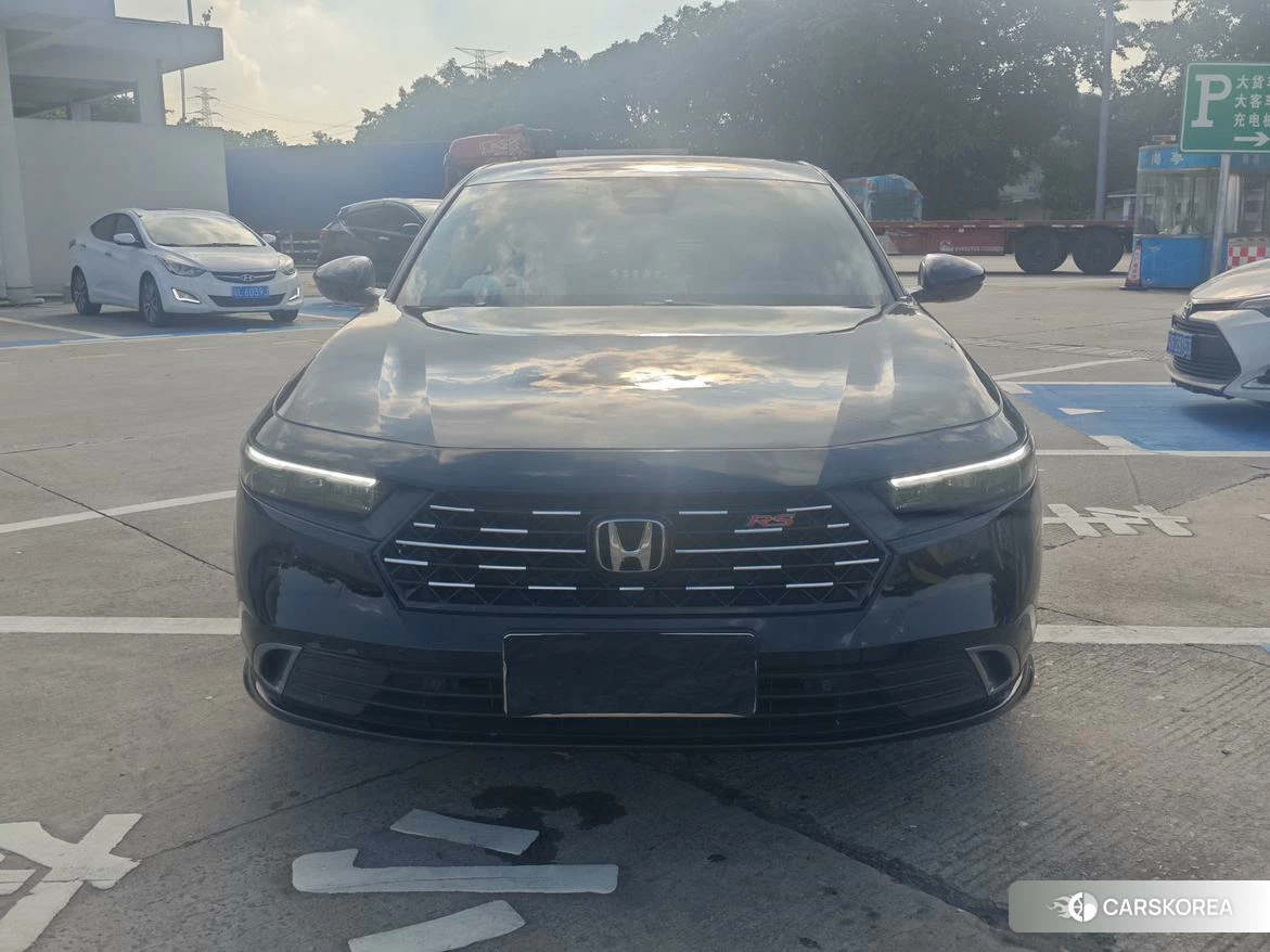 Honda Accord 2023 Черный из Китая, фото 2