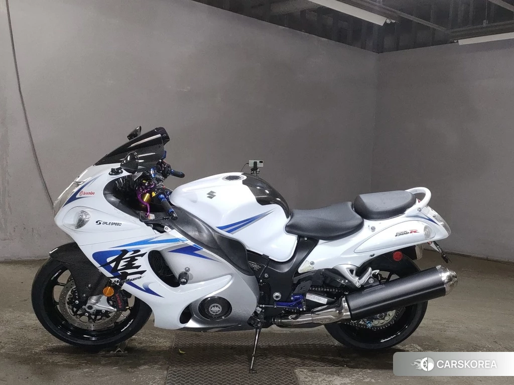 Проданный Suzuki GSX1300R HAYABUSA 2010 из Японии