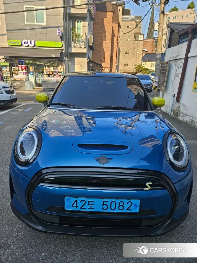 Mini Cooper Electric 2023 Синий из Кореи, фото 2