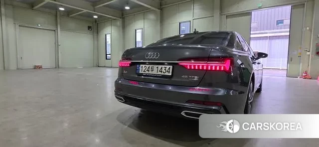 Audi A6 (C8) 2022 Серый из Кореи, фото 4