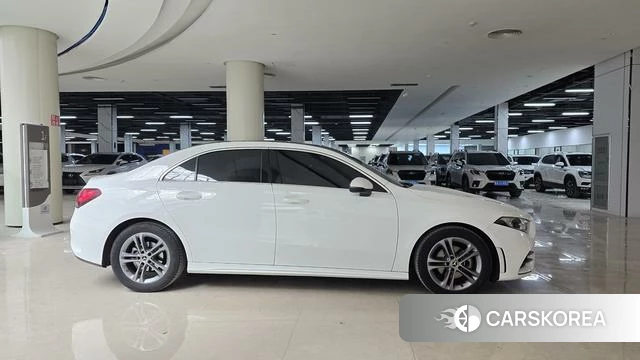 Mercedes-Benz Class A id 4207469 из Китая 4