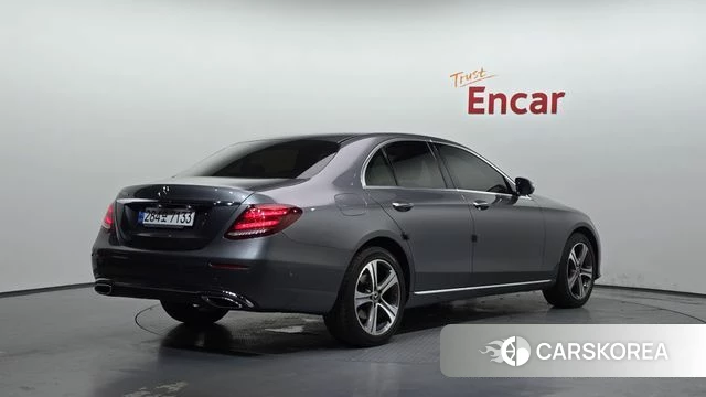 Mercedes-Benz E-Class W213 id 4477388 из Кореи 12