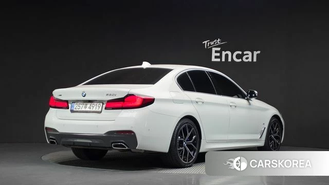 BMW 5 Series (G30) id 4899250 из Кореи 12
