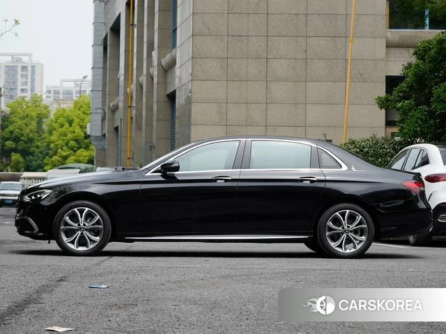 Mercedes-Benz E-class id 4271442 из Китая 12