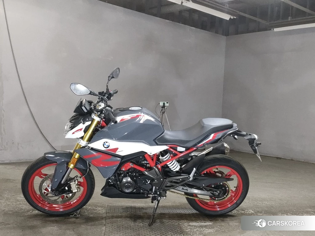 Проданный BMW G310R 2022 из Японии