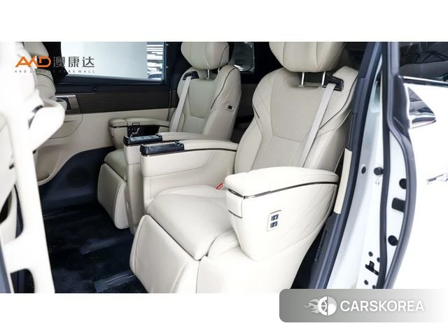 Toyota Elfa 2024 Белый из Китая, фото 3