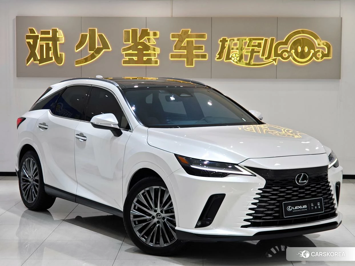 Lexus RX 2023 Белый из Китая, фото 4