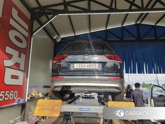 Volkswagen Tiguan second Generation 2020 Черный из Кореи, фото 2