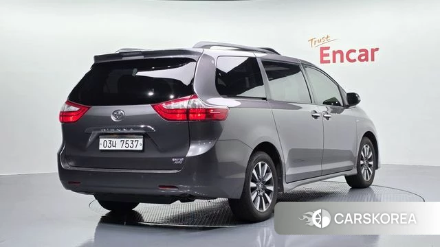 Toyota Sienna id 4581865 из Кореи 12