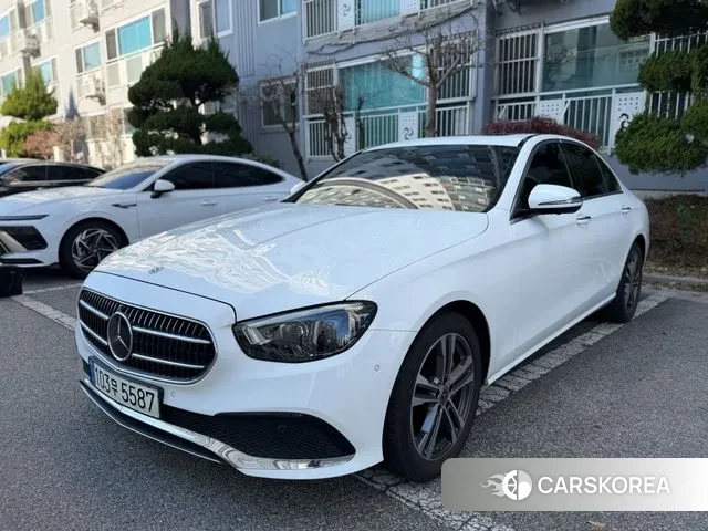 Mercedes-Benz E-Class W213 2021 Белый из Кореи, фото 6