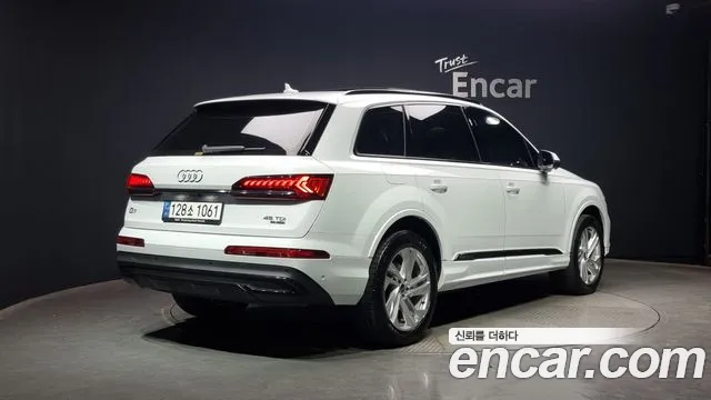 Audi Q7 (4M) id 2655217 из Кореи 12