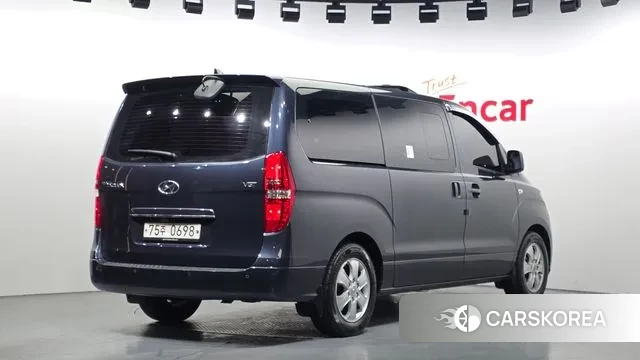 Hyundai The New Grand Starex id 3772963 из Кореи 12