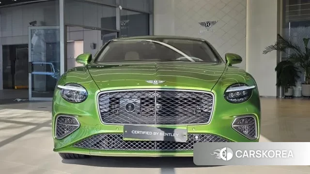 Bentley Continental GT 4th Generation 2025 Светло-зеленый из Кореи, фото 5