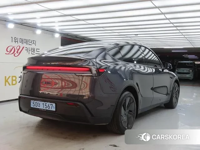 Tesla Model Y id 3775789 из Кореи 12