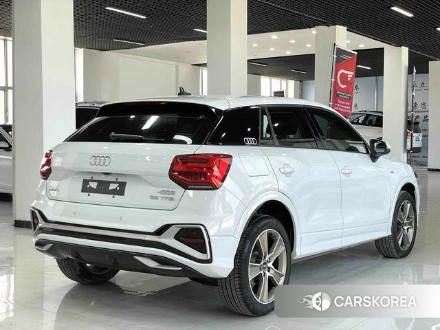 Audi Q2L id 4380526 из Китая 11