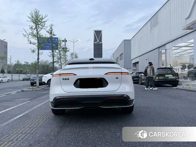 Avita 06 2025 Белый из Китая, фото 2