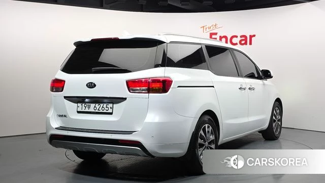 Kia All New Carnival id 3925203 из Кореи 12