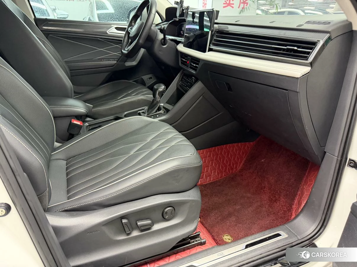 Volkswagen Tiguan L 2021 Белый из Китая, фото 4