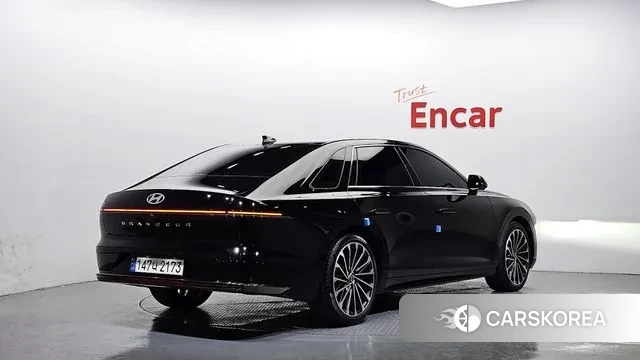 Hyundai Grandeur Hybrid (GN7) id 3347841 из Кореи 12