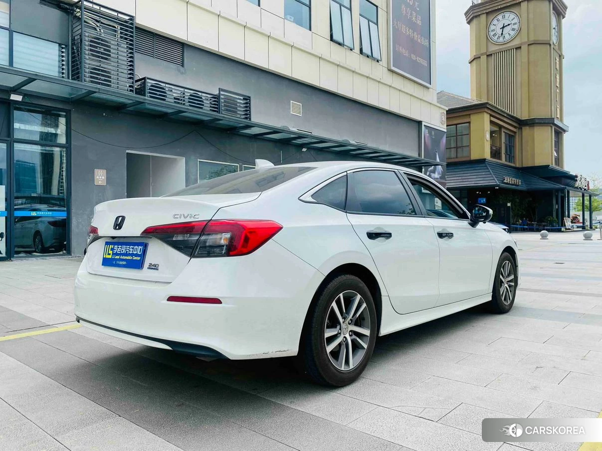 Honda Civic 2023 Белый из Китая, фото 4