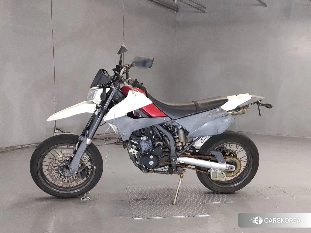 Проданный Kawasaki D-TRACKER X 2011 из Японии, фото 2