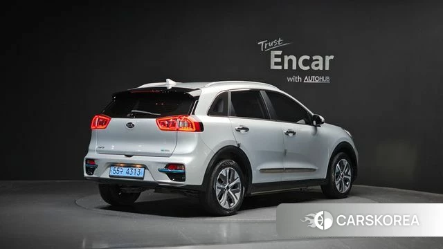 Kia Niro EV id 4309874 из Кореи 12