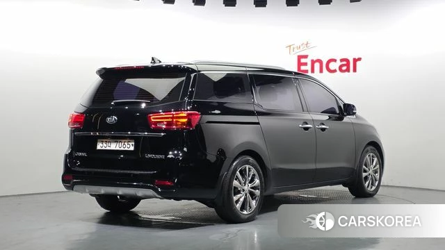 Kia The New Carnival id 4737528 из Кореи 12