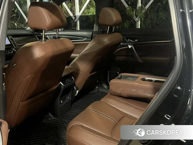 Honda UR-V 2023 Черный из Китая, фото 2