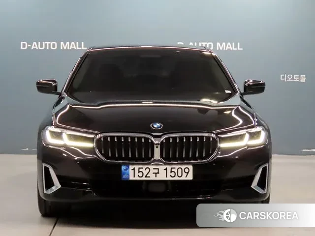 BMW 5 Series (G30) id 3763970 из Кореи 12