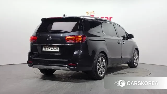 Kia The New Carnival id 3469898 из Кореи 12