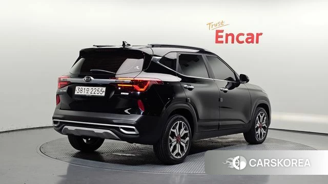 Kia Seltos id 4458754 из Кореи 12