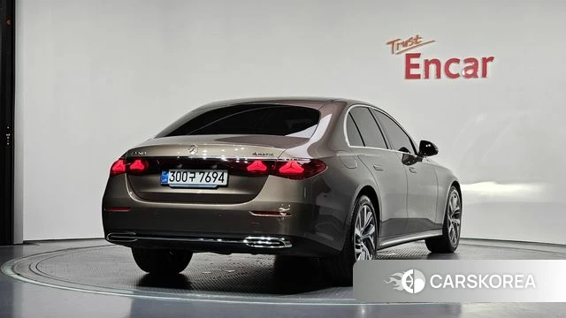 Mercedes-Benz E-Class W214 id 4523102 из Кореи 12