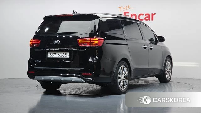 Kia The New Carnival id 4568732 из Кореи 12