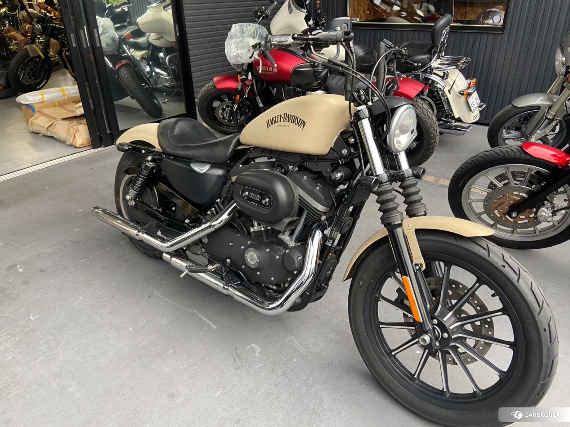 Harley-Davidson Sportster XL883N id 3946741 из Японии 12