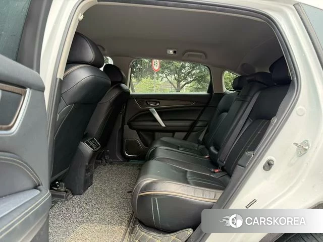 Honda Crown Road 2022 Белый из Китая, фото 2