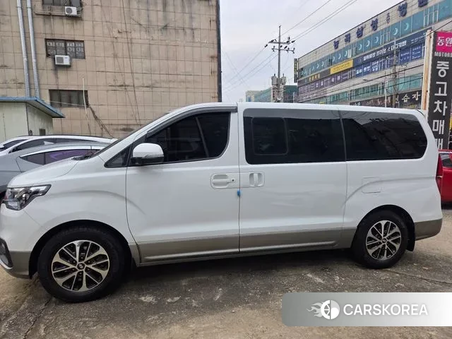 Hyundai The New Grand Starex id 3522951 из Кореи 8