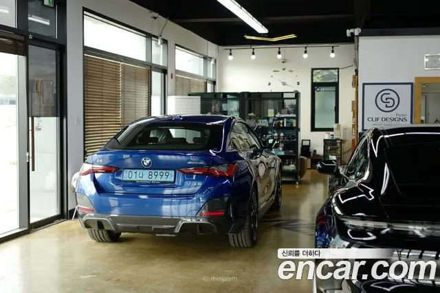 BMW i4 id 2719168 из Кореи 3