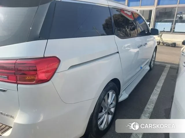 Kia The New Carnival id 3687696 из Кореи 12