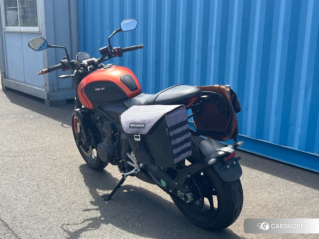Проданный Triumph TRIDENT 660 2023 из Японии