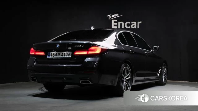 BMW 5 Series (G30) id 3798890 из Кореи 12