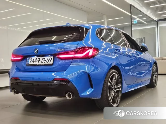 BMW 1 Series (F40) id 2997685 из Кореи 12