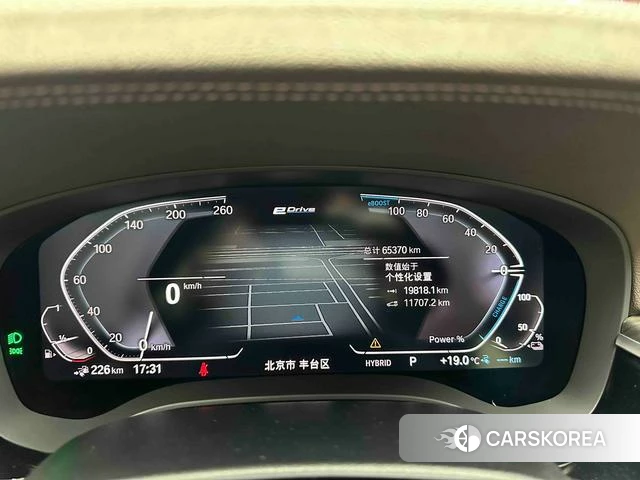 BMW 5 series PHEV id 4257269 из Китая 12