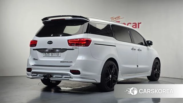 Kia The New Carnival id 4637977 из Кореи 12