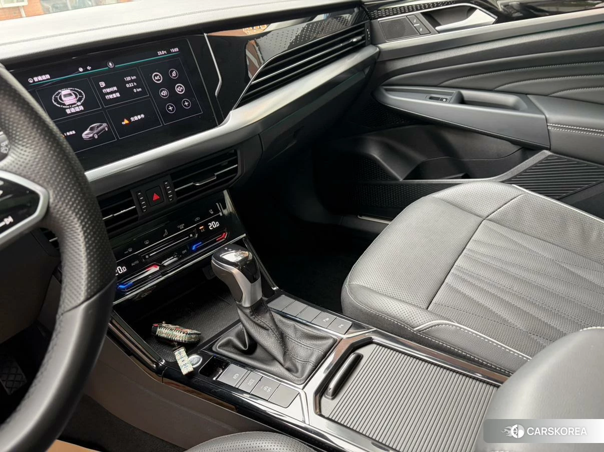Volkswagen Passat id 4473457 из Китая 7