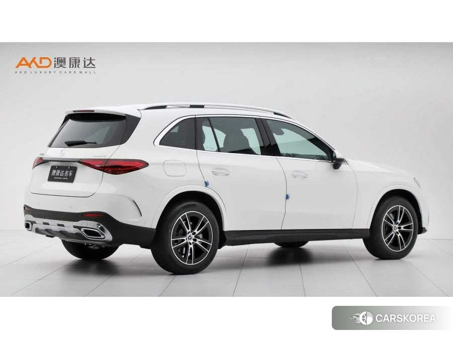 Mercedes-Benz GLC 2024 Белый из Китая, фото 2