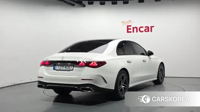 Mercedes-Benz E-Class W214 id 3731165 из Кореи 12