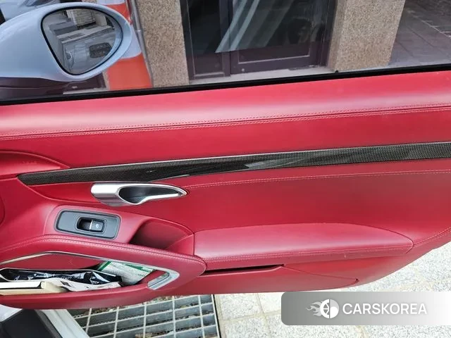 Porsche 718 Boxster id 3270348 из Кореи 9