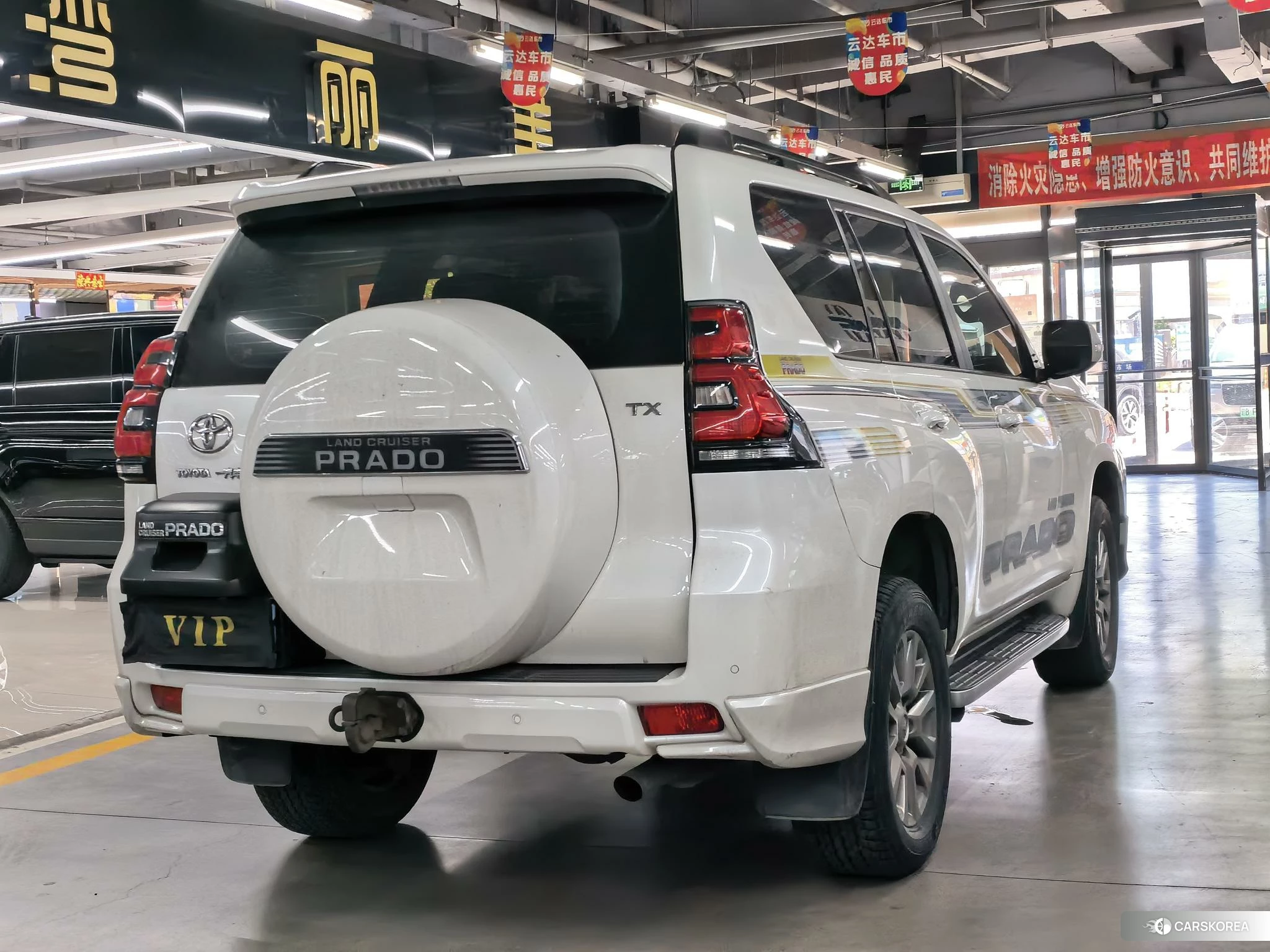 Toyota Prado 2019 Белый из Китая, фото 3