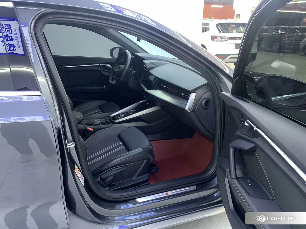 Audi A3 id 4486218 из Китая 12