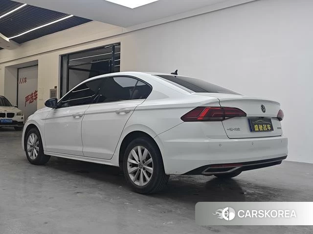 Volkswagen Bora id 4307344 из Китая 8